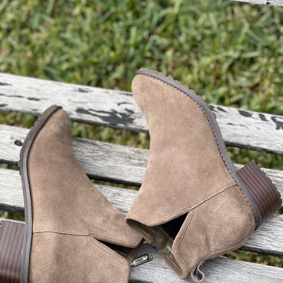 BLONDO sawyer waterproof bootie dark taupe 7.5 new - Picture 4 of 9